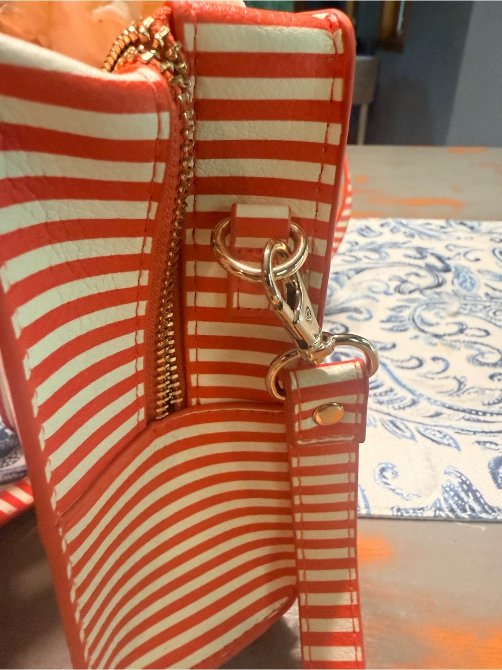 Women’s Red Popcorn Crossbody Bag - Disney - Picture 6 of 9